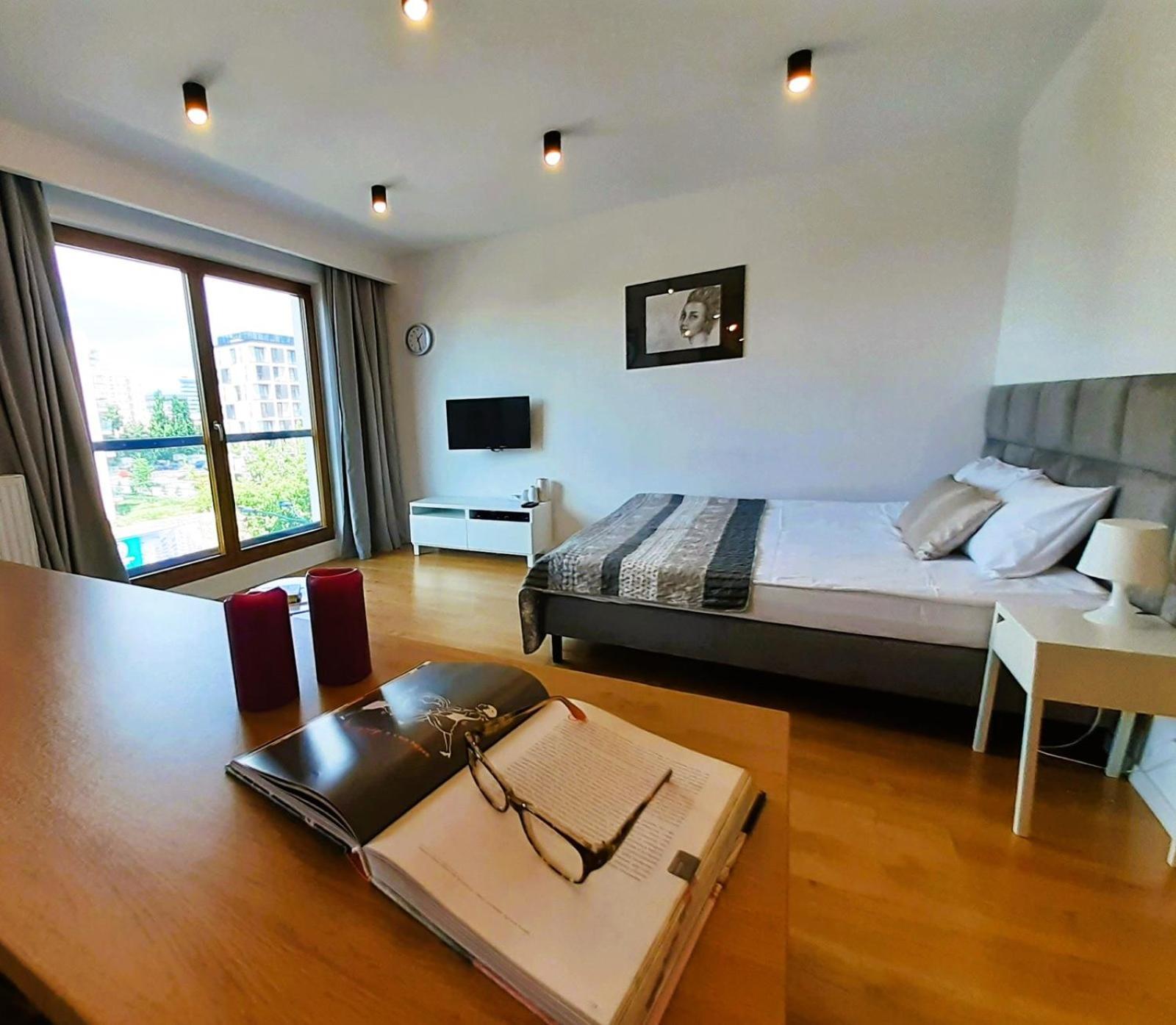 Vista Residence Spire Warsaw Luaran gambar